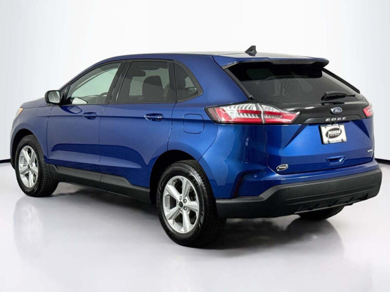 2023 Ford Edge SE