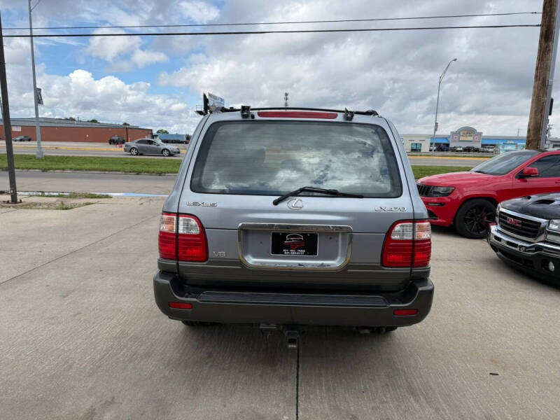 2001 Lexus LX 470