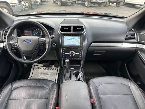 2018 Ford Explorer Sport