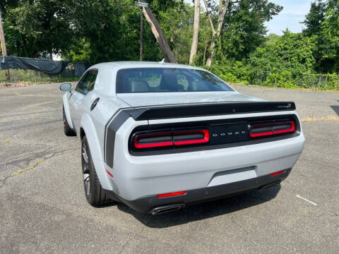 2021 Dodge Challenger