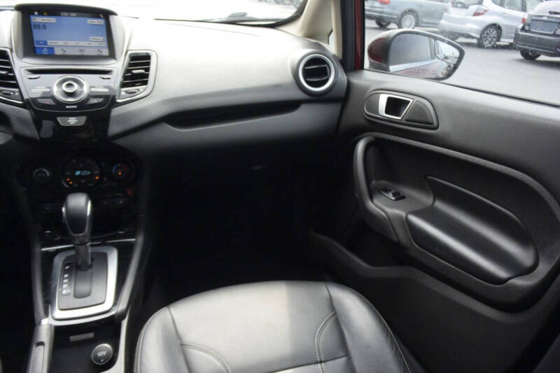 2017 Ford Fiesta Titanium