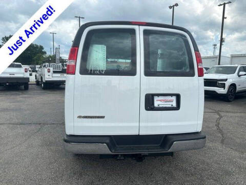 2026 Chevrolet Express 2500