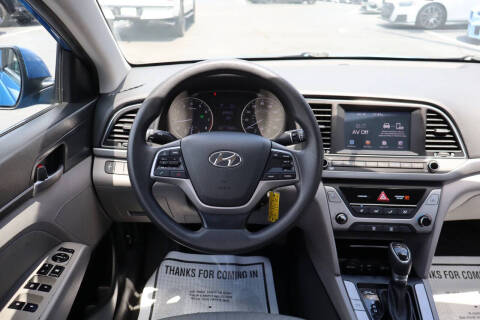2017 Hyundai Elantra