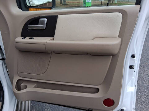 2004 Ford Expedition Eddie Bauer