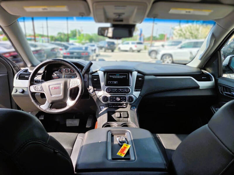 2019 GMC Yukon XL SLT