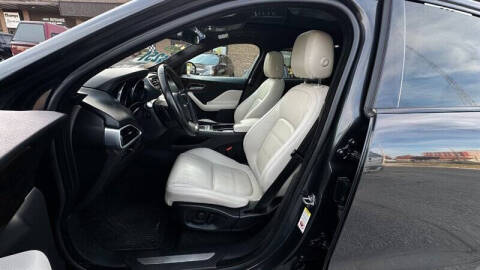 2018 Jaguar F-PACE 25t Prestige