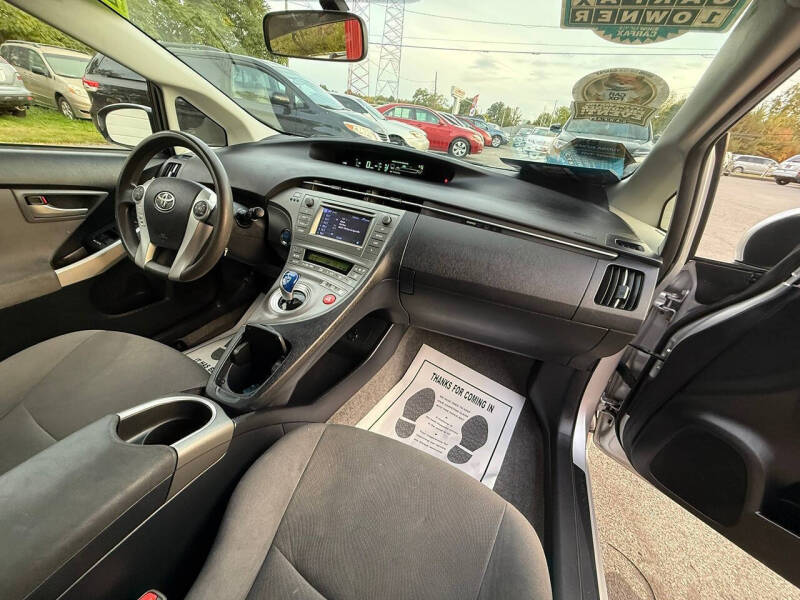 2014 Toyota Prius Three