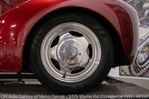 1939 Ford Deluxe
