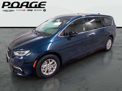 2025 Chrysler Pacifica for sale at Poage Chrysler Dodge Jeep Ram in Hannibal MO