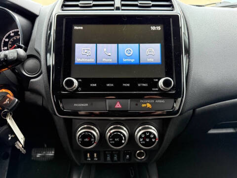 2022 Mitsubishi Outlander Sport LE