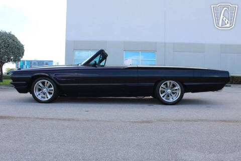 1964 Ford Thunderbird