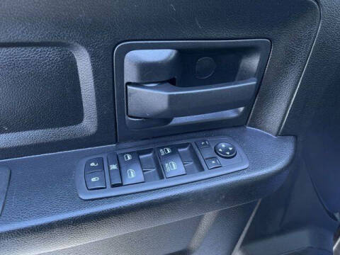 2022 RAM 1500 Classic Express