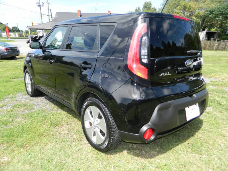 2016 Kia Soul Base photo 4