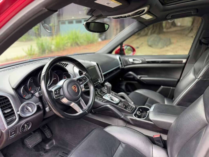 2017 Porsche Cayenne