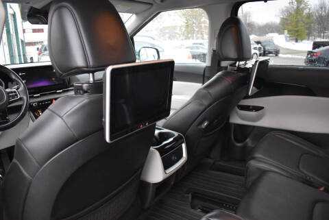 2022 Kia Carnival EX