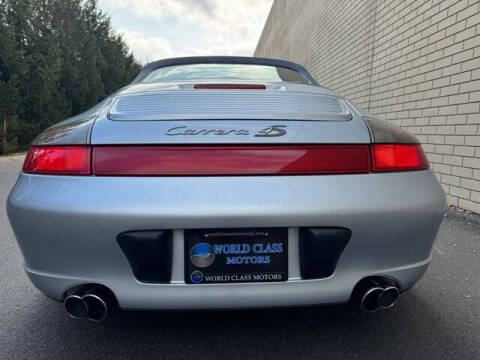 2004 Porsche 911 Carrera 4S