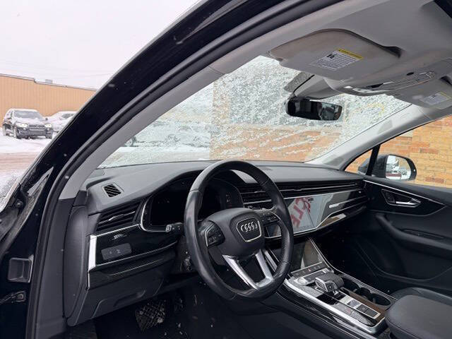 2020 Audi Q7 quattro Premium Plus 55 TFSI
