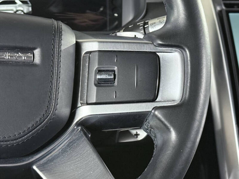 2022 Land Rover Discovery P360 HSE R-Dynamic