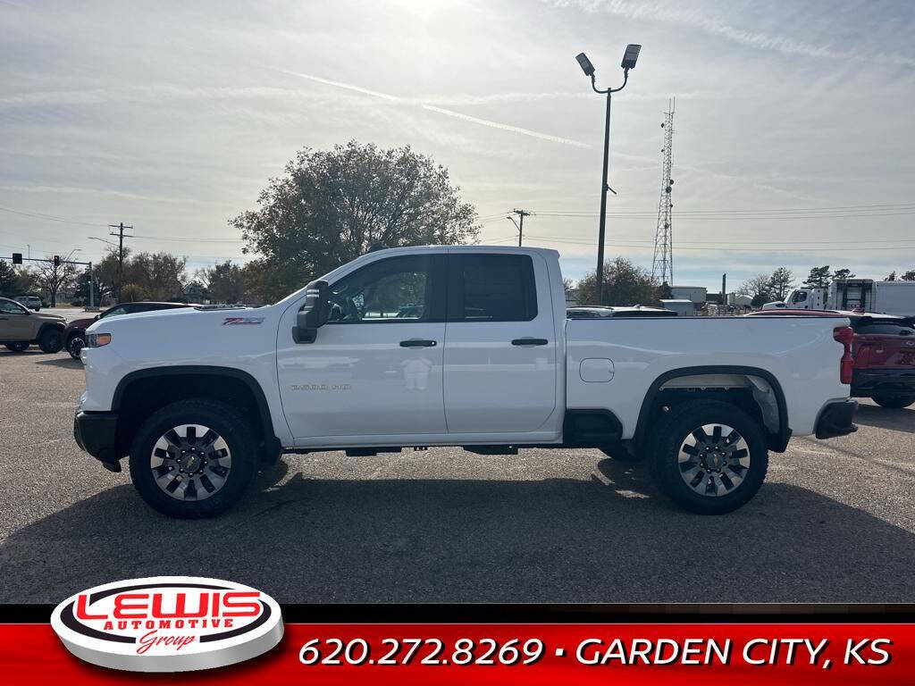 2025 Chevrolet Silverado 2500HD for sale at Lewis Chevrolet of Garden City in Garden City, KS