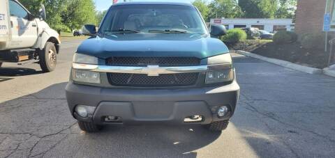 2003 Chevrolet Avalanche for sale at Russo's Auto Exchange LLC in Enfield CT