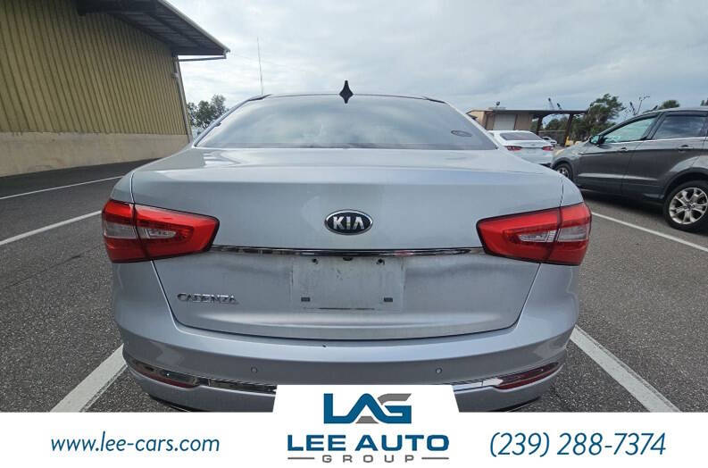 2016 Kia Cadenza Premium