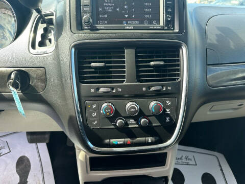 2017 Dodge Grand Caravan SE Plus