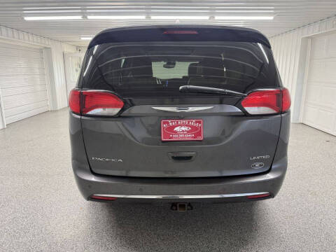 2017 Chrysler Pacifica Limited