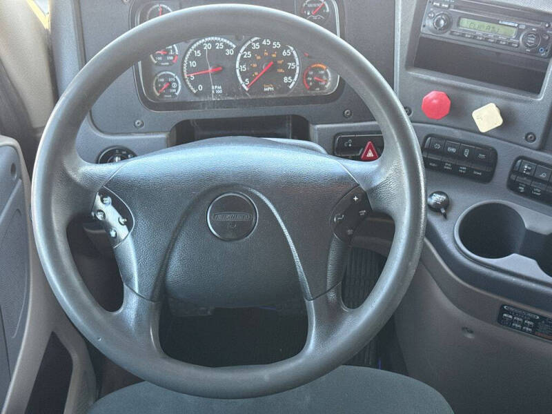 2012 Freightliner Cascadia