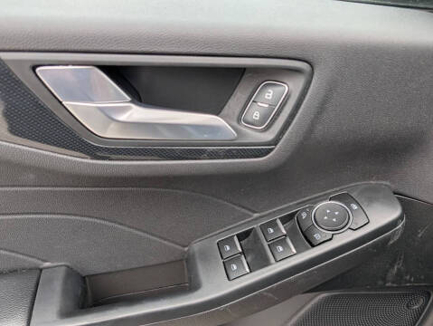 2023 Ford Escape Hybrid ST-Line Select