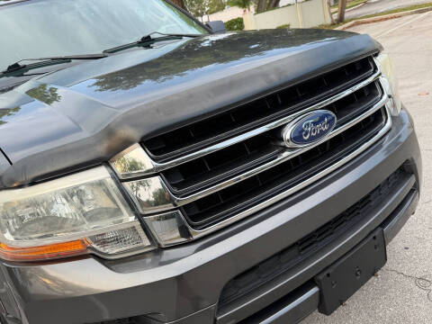 2015 Ford Expedition EL XLT