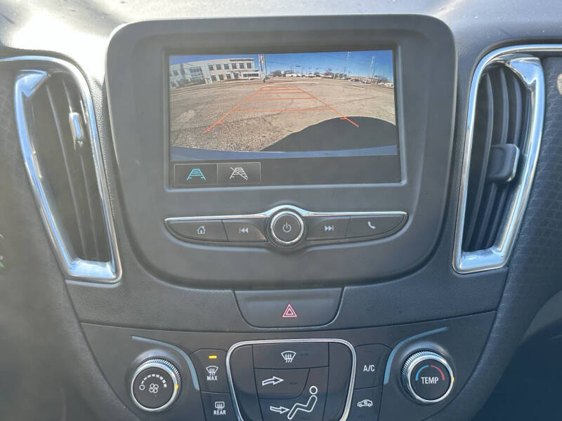 2017 Chevrolet Malibu LT