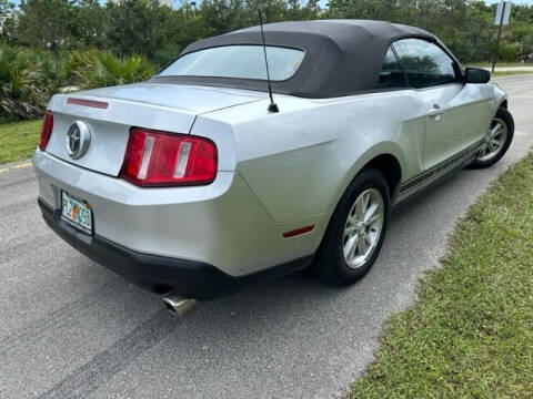 2010 Ford Mustang V6
