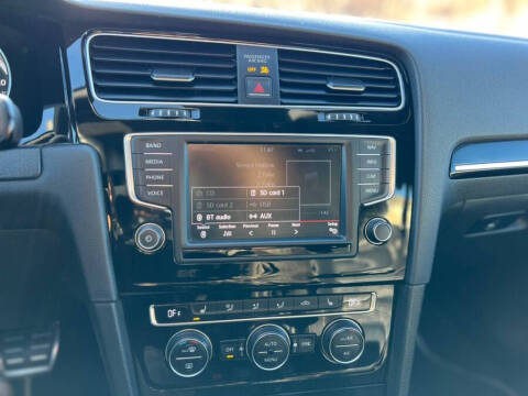 2016 Volkswagen Golf R