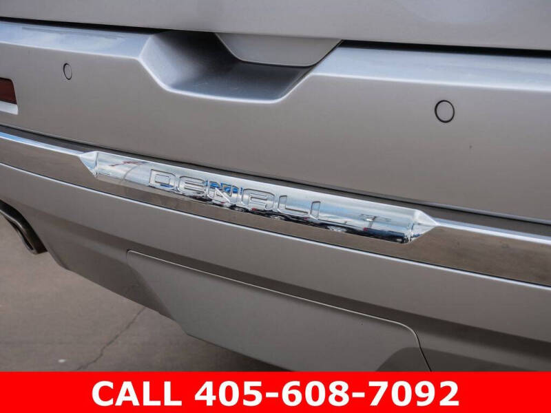2020 GMC Acadia Denali