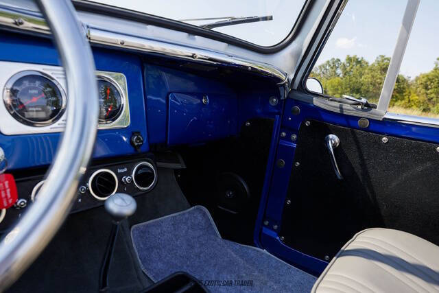 1949 Willys Jeepster