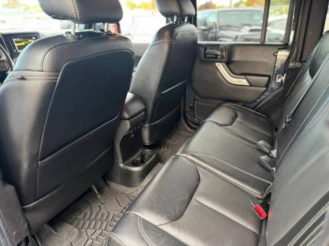 2016 Jeep Wrangler Unlimited Sahara