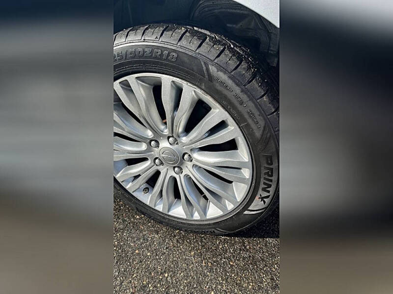 2012 Chrysler 200 Limited