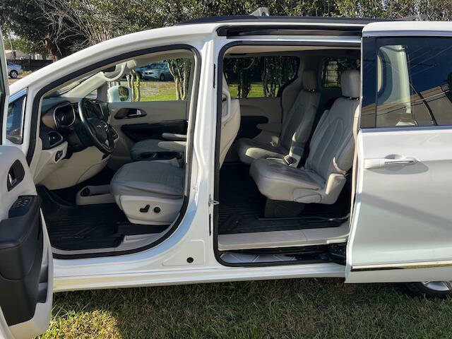 2017 Chrysler Pacifica Touring Plus