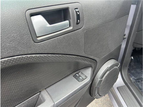 2006 Ford Mustang GT Deluxe