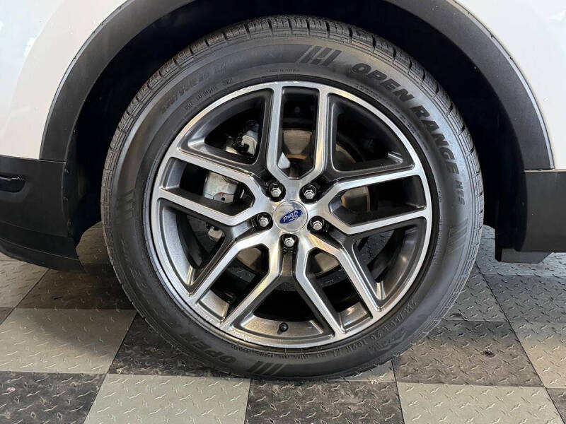 2019 Ford Explorer Sport