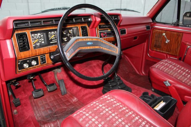 1981 Ford Bronco 23