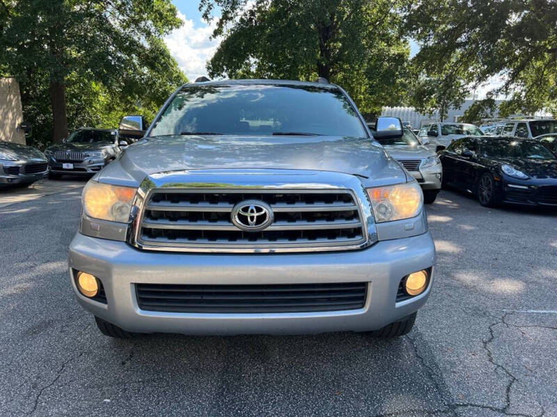 2014 Toyota Sequoia Limited photo 2