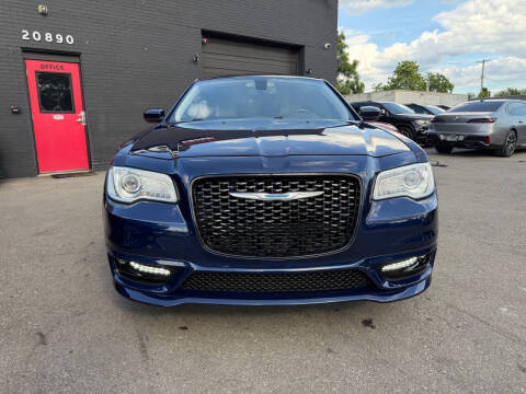 2017 Chrysler 300 Limited