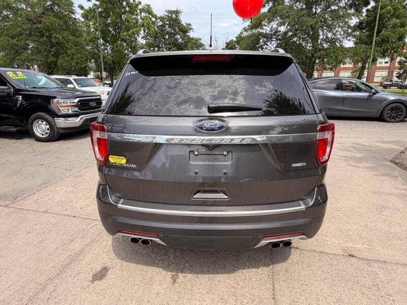 2018 Ford Explorer Platinum