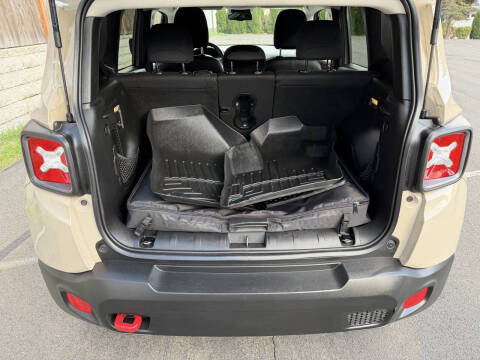 2016 Jeep Renegade Trailhawk