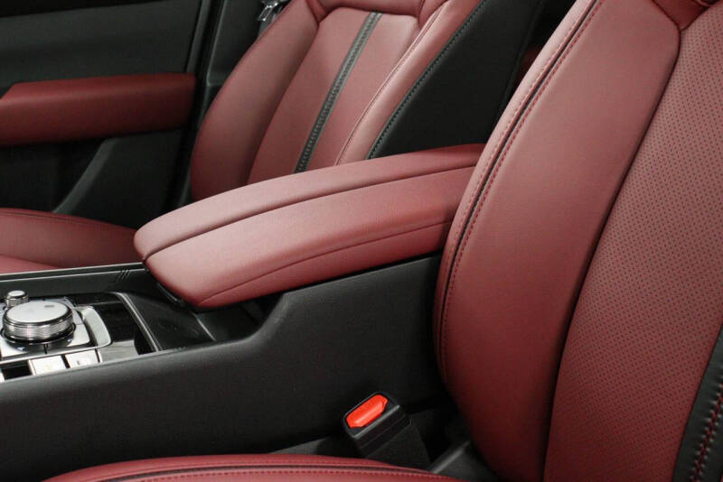 2025 Mazda CX-50 Hybrid Premium