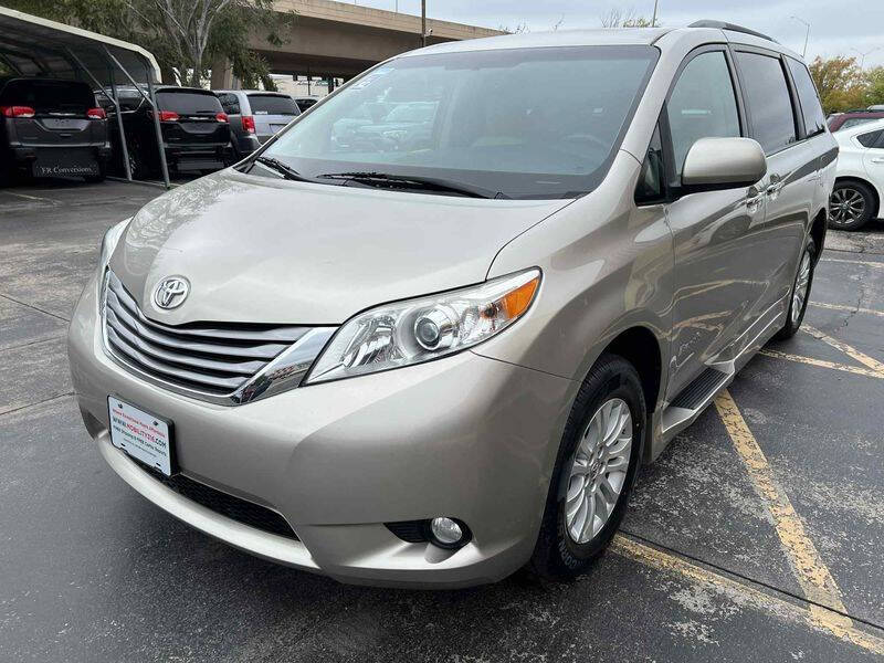 2016 Toyota Sienna