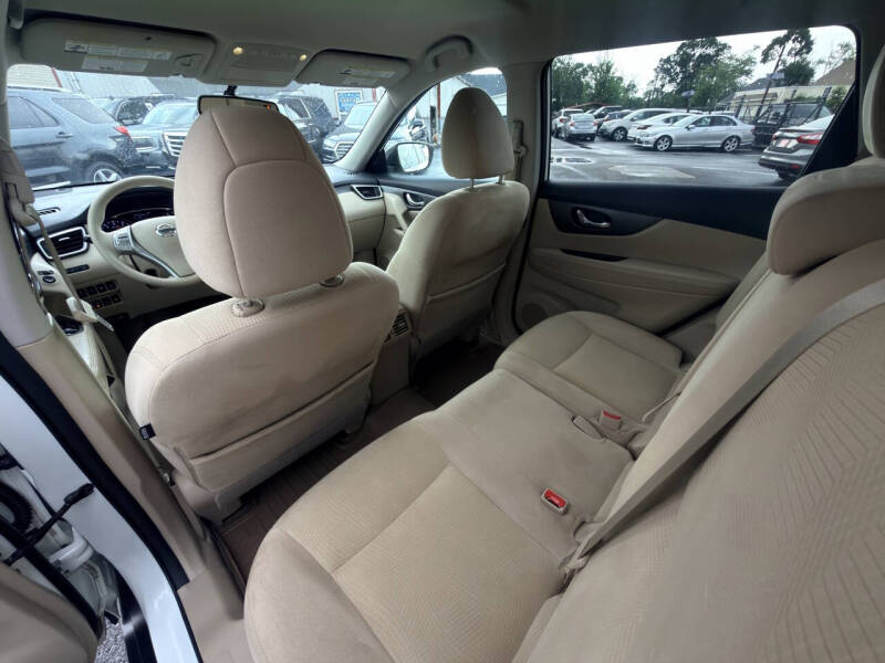 2015 Nissan Rogue SV