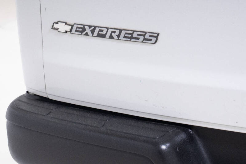 2018 Chevrolet Express 2500