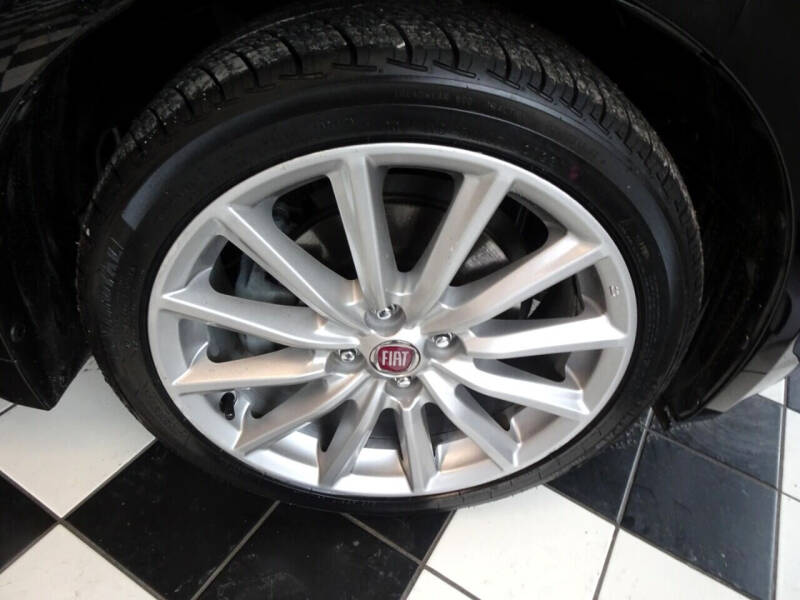 2017 FIAT 124 Spider Lusso